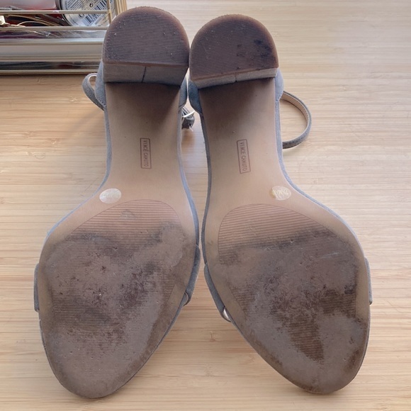 Vince Camuto block heel sandals - 7.5 - Picture 3 of 3